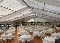 Zelt 20 x 30 m mit Deok