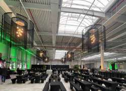 Veranstaltung Garnituren mit schwarzer Husse