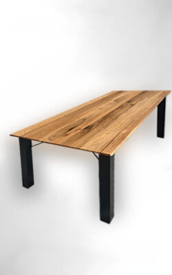 Massivholztisch aus Eiche Massiver Eichentisch 2,2 x 0,9 m für Veranstaltungen